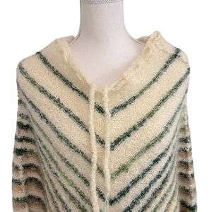 BREATHTAKING - EXTRAORDINARY DUAL FUNCTION PONCHO / SKIRT. 100% WOOL -HANDMADE